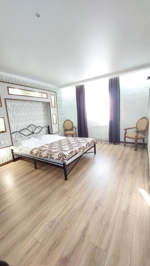 Astina Hotel Akmola Esterno foto