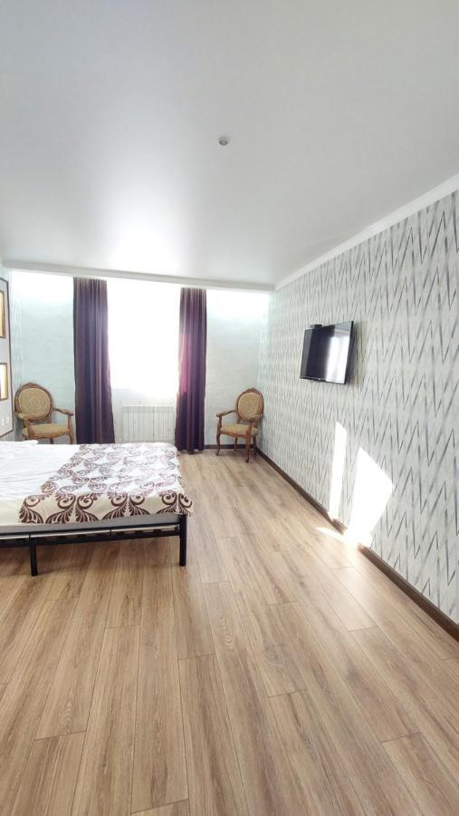 Astina Hotel Akmola Esterno foto