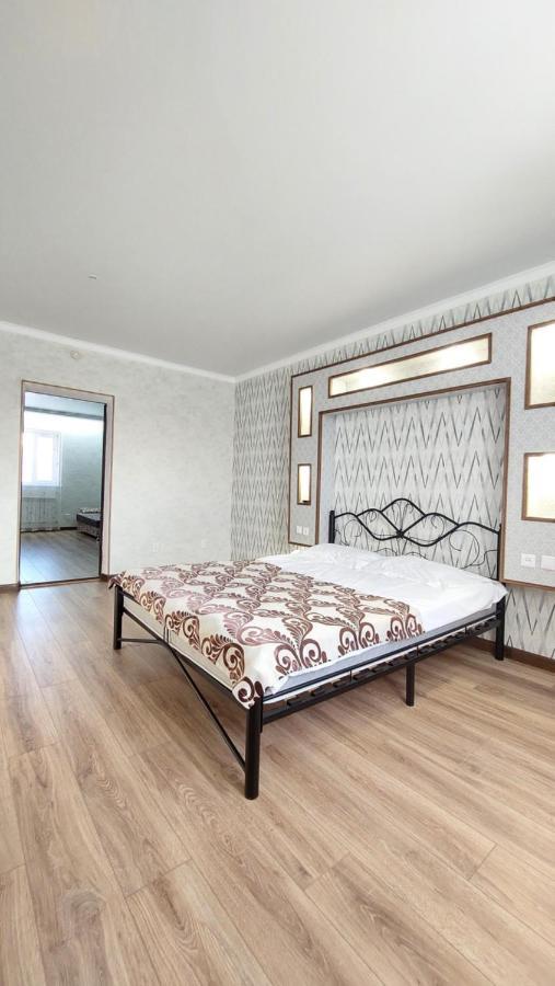 Astina Hotel Akmola Esterno foto