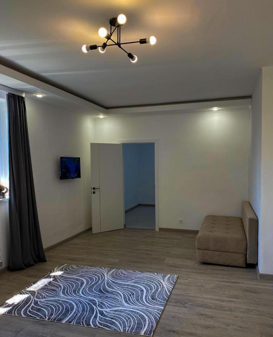 Astina Hotel Akmola Esterno foto
