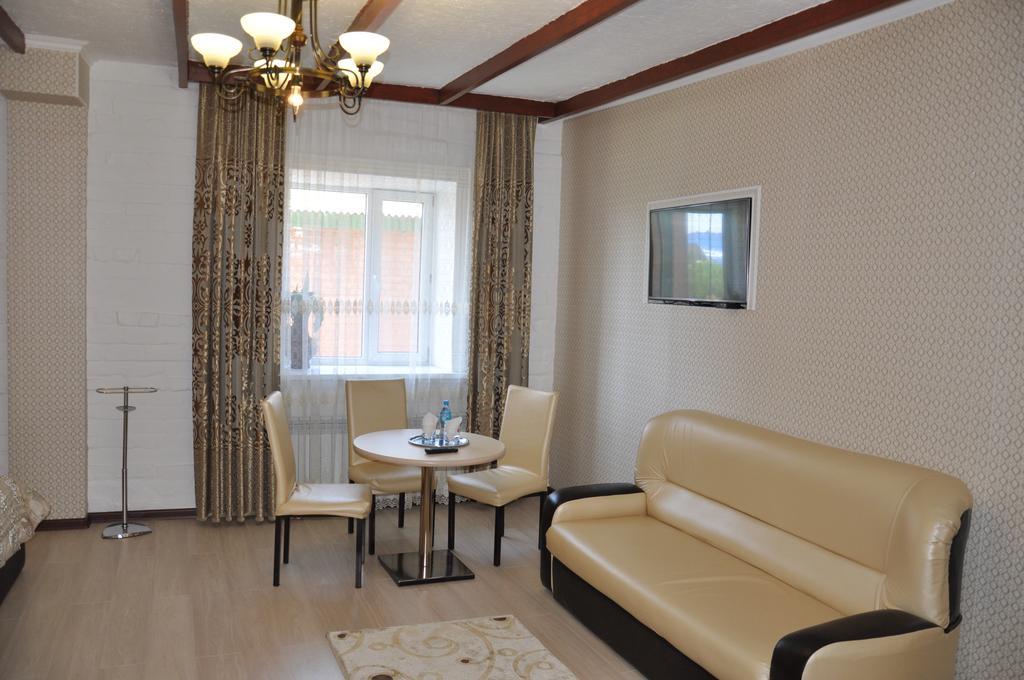 Astina Hotel Akmola Esterno foto