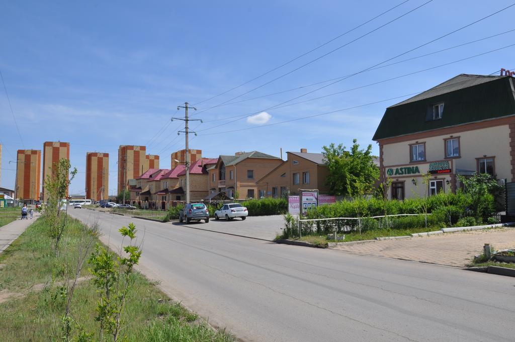 Astina Hotel Akmola Esterno foto