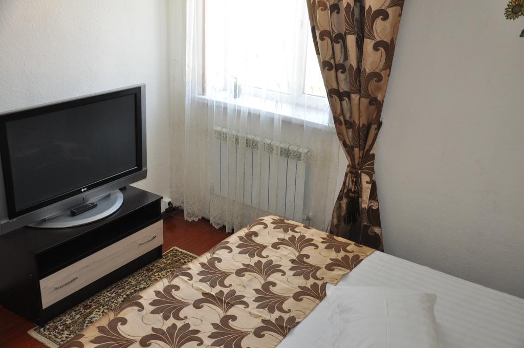 Astina Hotel Akmola Esterno foto